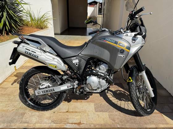YAMAHA XTZ 250 TÉNÉRÉ BLUEFLEX 